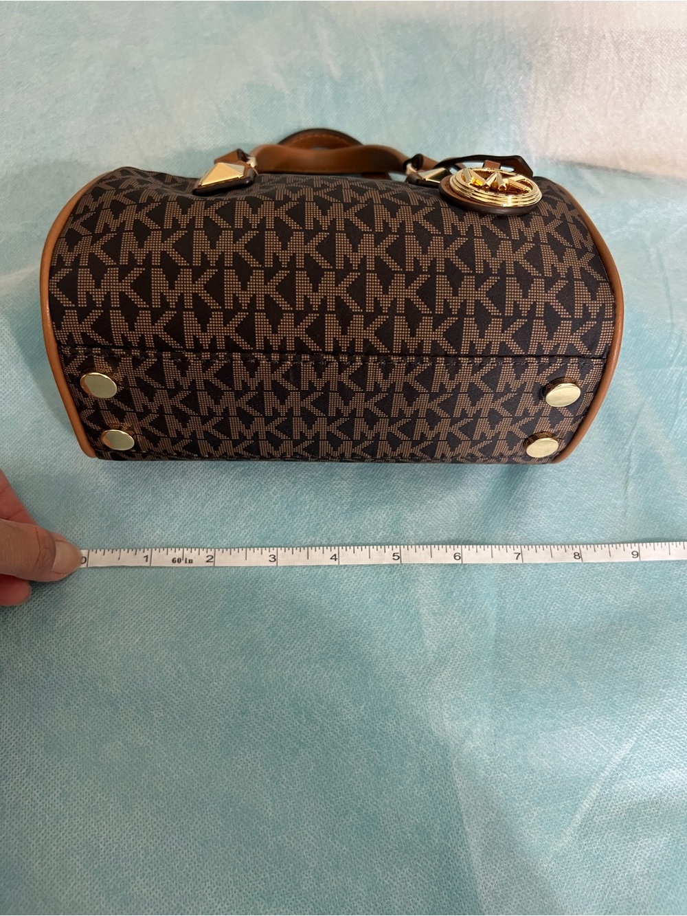 Michael Kors Grayson Brown MK Monogram Woven Duffle Satchel crossbody bag - Picture 5 of 7